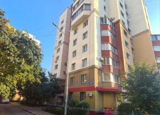 Продаю 1-ком. квартиру, 38 м2, Белгородская область, улица Есенина, 32