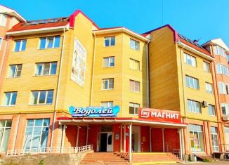 Продам 3-комнатную квартиру, 85.7 м2, Череповец, Олимпийская улица, 36