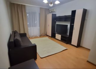 Аренда однокомнатной квартиры, 36 м2, поселок городского типа Афипский, улица 50 лет Октября, 30