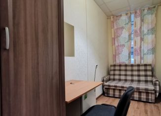 Сдается комната, 11 м2, Санкт-Петербург, Гатчинская улица, 22, муниципальный округ Петровский