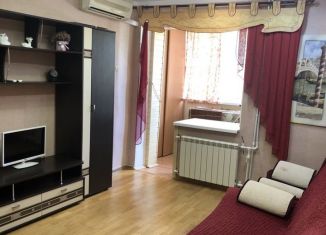 Сдам в аренду 1-ком. квартиру, 38 м2, Анапа, улица Трудящихся, 2/2