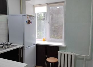 Продается 1-комнатная квартира, 32.4 м2, Удмуртия, улица Ворошилова, 105