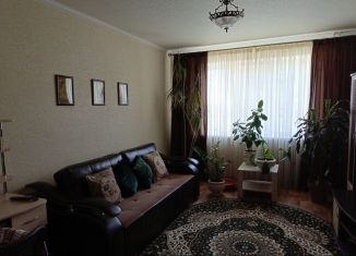 Продаю 2-ком. квартиру, 54 м2, Железногорск, улица Мира, 59к3