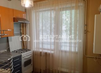 Продаю 2-ком. квартиру, 47 м2, Фурманов, улица Жуковского, 24