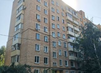 Сдам в аренду 2-комнатную квартиру, 40 м2, Москва, Поклонная улица, 10, метро Кутузовская