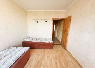 Аренда 3-ком. квартиры, 80 м2, Санкт-Петербург, Ростовская улица, 6к5