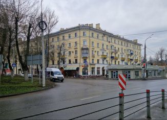 Сдаю в аренду торговую площадь, 170 м2, Подольск, Большая Серпуховская улица, 34/2