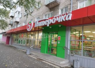 Продажа торговой площади, 569 м2, Пермский край, Советская улица, 1