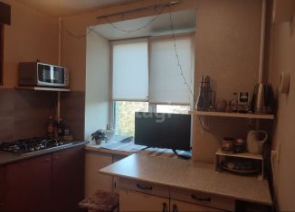 Продаю однокомнатную квартиру, 30.8 м2, Череповец, Устюженская улица, 4