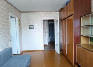 Продается 2-комнатная квартира, 42 м2, Киров, улица Опарина, 21