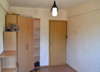 Продажа трехкомнатной квартиры, 60 м2, Петрозаводск, улица Петрова, 7