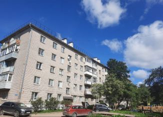 Продажа 3-комнатной квартиры, 57.1 м2, Сокол, Интернатная улица, 7