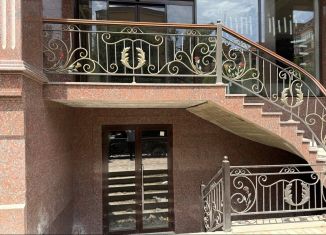 Продажа торговой площади, 345 м2, Махачкала, улица Гамида Далгата, 12, Советский район