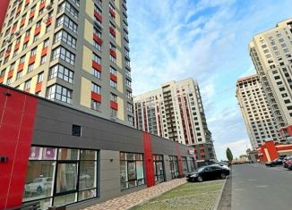 Продается трехкомнатная квартира, 86 м2, Ставрополь, Октябрьский район, Гражданская улица, 1/2