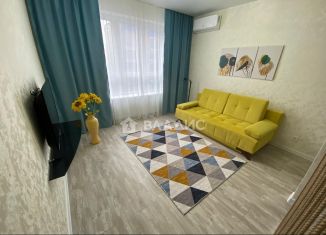 Продам 1-ком. квартиру, 45 м2, Краснодарский край, улица Ивана Голубца, 147к3