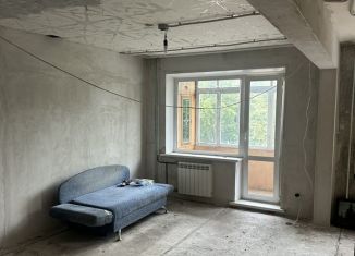 Продам 3-ком. квартиру, 61 м2, Красноярск, улица Юшкова