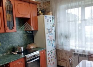 Продается 2-комнатная квартира, 51.7 м2, Абакан, улица Пушкина, 154