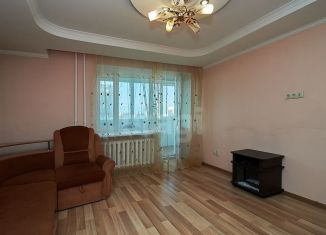 Продажа трехкомнатной квартиры, 60 м2, Тюмень, улица Максима Горького, 10к1