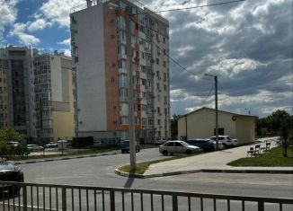 Сдам в аренду комнату, 22 м2, Симферополь, улица Батурина, 97