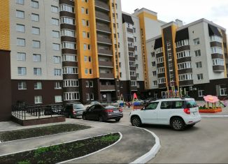 Сдам в аренду 1-ком. квартиру, 42 м2, Тамбов, улица Рылеева, 77к4