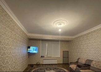 2-ком. квартира в аренду, 70 м2, Дагестан, улица Сальмана, 87А