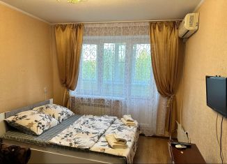 Сдам 1-комнатную квартиру, 38 м2, Казань, улица Чишмяле, 21