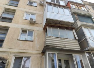 Продам 2-комнатную квартиру, 48.8 м2, Крым, Советская улица