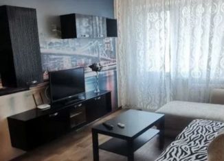 Сдаю в аренду 2-ком. квартиру, 43 м2, Отрадный, Советская улица, 89К1