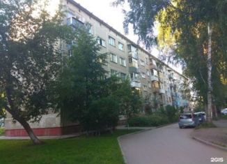 Сдается двухкомнатная квартира, 45 м2, Новосибирск, улица Зорге, 223