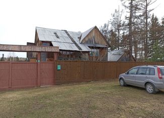 Продаю дом, 205 м2, поселок Камарчага, улица Карла Маркса, 43