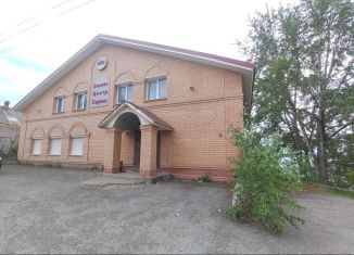 Продаю помещение свободного назначения, 353 м2, Добрянка, Советская улица, 41