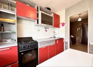 Продается 2-комнатная квартира, 50 м2, Краснодарский край, улица Островского, 142А