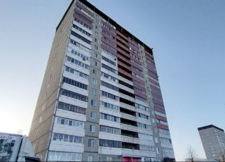 Продается 2-ком. квартира, 48 м2, Первоуральск, улица Емлина, 11