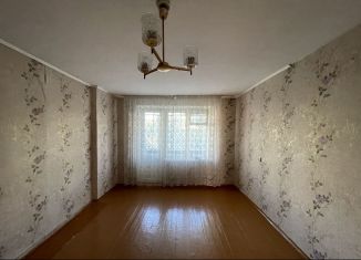 Продается двухкомнатная квартира, 48 м2, Челябинск, улица Куйбышева, 51