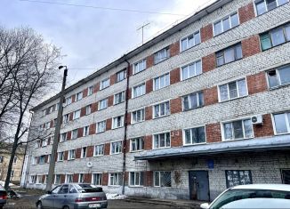 Продаю комнату, 17.5 м2, Слободской, улица Грина, 43