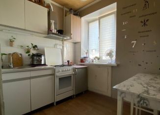 Продажа двухкомнатной квартиры, 47 м2, Волгоград, улица Рокоссовского, 24