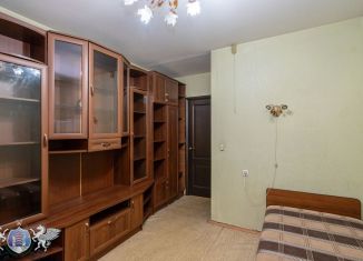 Продам трехкомнатную квартиру, 49.1 м2, Москва, улица Полбина