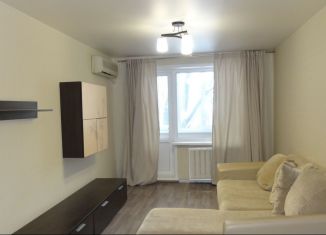 Сдам 2-ком. квартиру, 46 м2, Самарская область, Ленинский проспект, 31