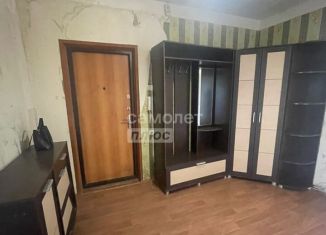 Продам 4-комнатную квартиру, 92.2 м2, Астрахань, Кировский район, улица Куликова, 77к3