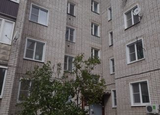 Сдается 3-ком. квартира, 62 м2, Лебедянь, улица Шахрая, 50