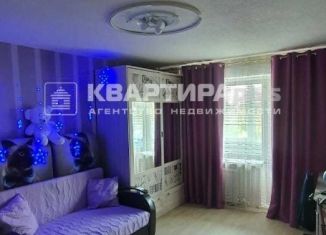 Продам 2-ком. квартиру, 49.6 м2, Невьянск, улица Матвеева, 38