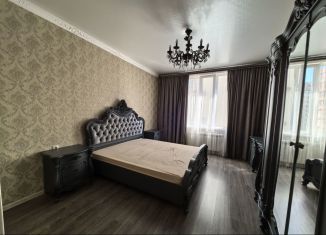 Продам 2-комнатную квартиру, 80 м2, Нальчик, улица Шарданова, 46В