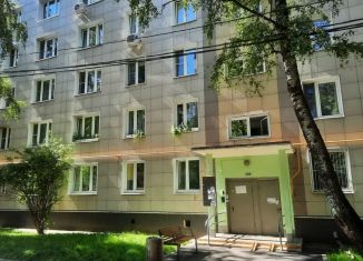 Продам 3-комнатную квартиру, 10 м2, Москва, улица Молостовых, 15к1