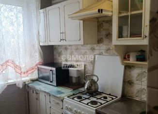 Продается 3-ком. квартира, 48 м2, Рязань, улица Крупской, 12к1