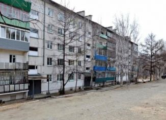 Трехкомнатная квартира на продажу, 61 м2, Амурская область, микрорайон Светлый, 15