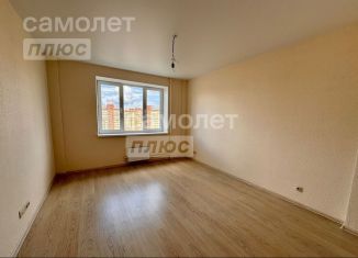 Продается 1-ком. квартира, 36 м2, Лосино-Петровский, улица Строителей, 8