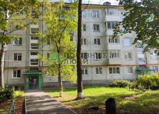 Продажа 2-комнатной квартиры, 44.5 м2, Удмуртия, улица Дзержинского, 77