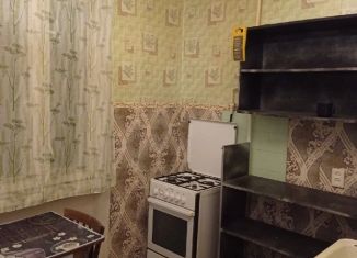 Сдаю однокомнатную квартиру, 32 м2, Колпино, Заводской проспект, 48