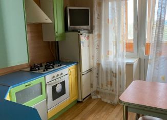 Двухкомнатная квартира в аренду, 46 м2, Альметьевск, улица Бигаш, 123