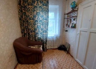 Продажа трехкомнатной квартиры, 47 м2, Волжск, улица Кузьмина, 25
